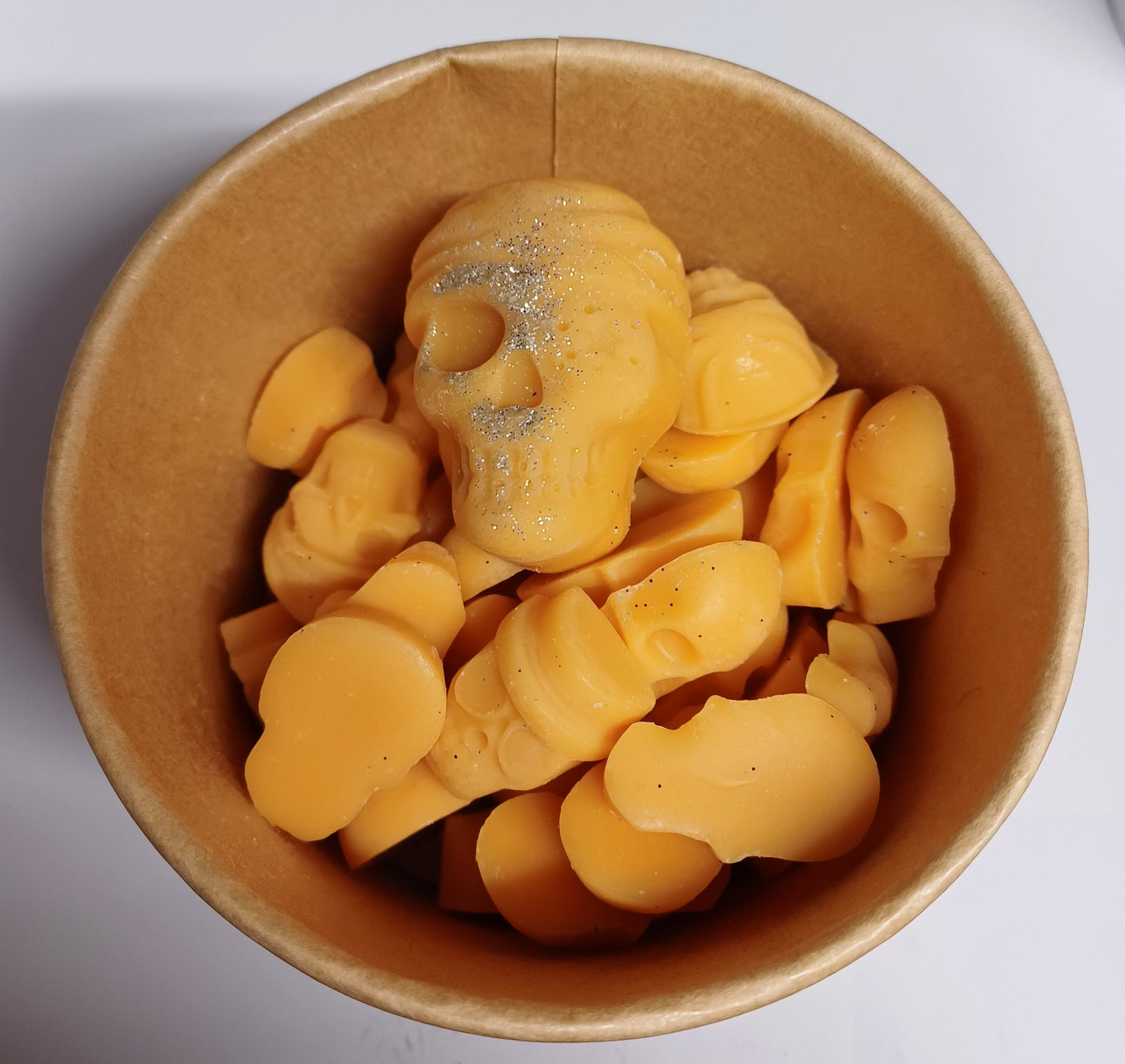 Mini Skull shaped Wax Melts in a tub