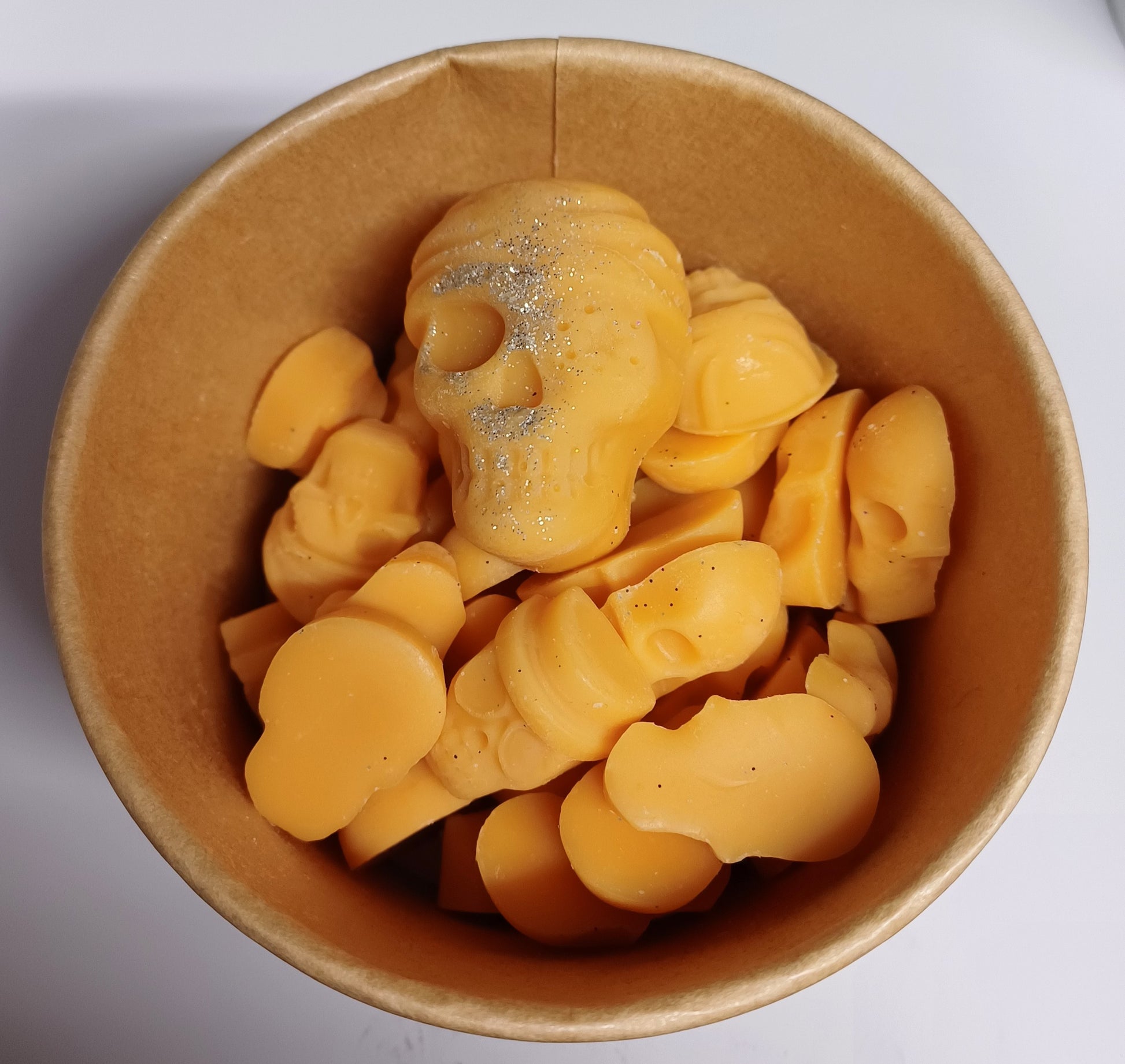 Mini Skull shaped Wax Melts in a tub